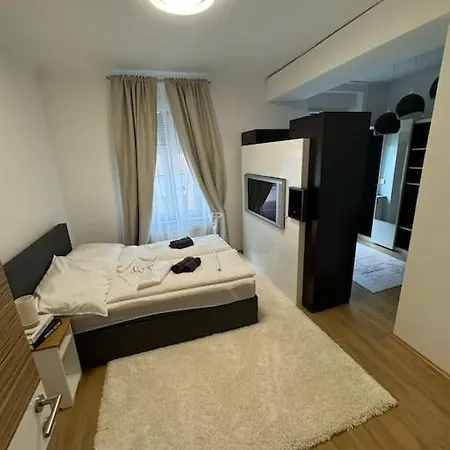 Gemuetlicher Rueckzugsort In Fuer 4 Personen #16 *